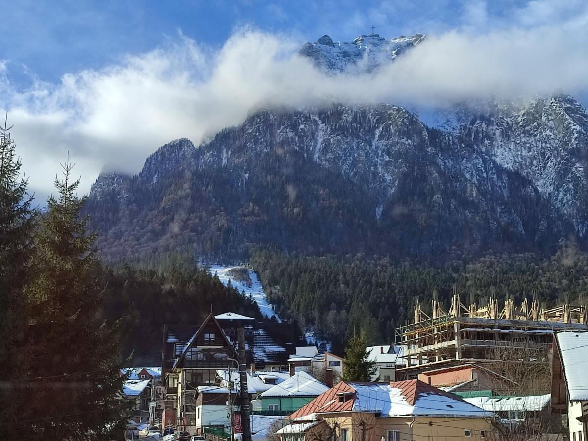 Hotel Iri Буштени Экстерьер фото