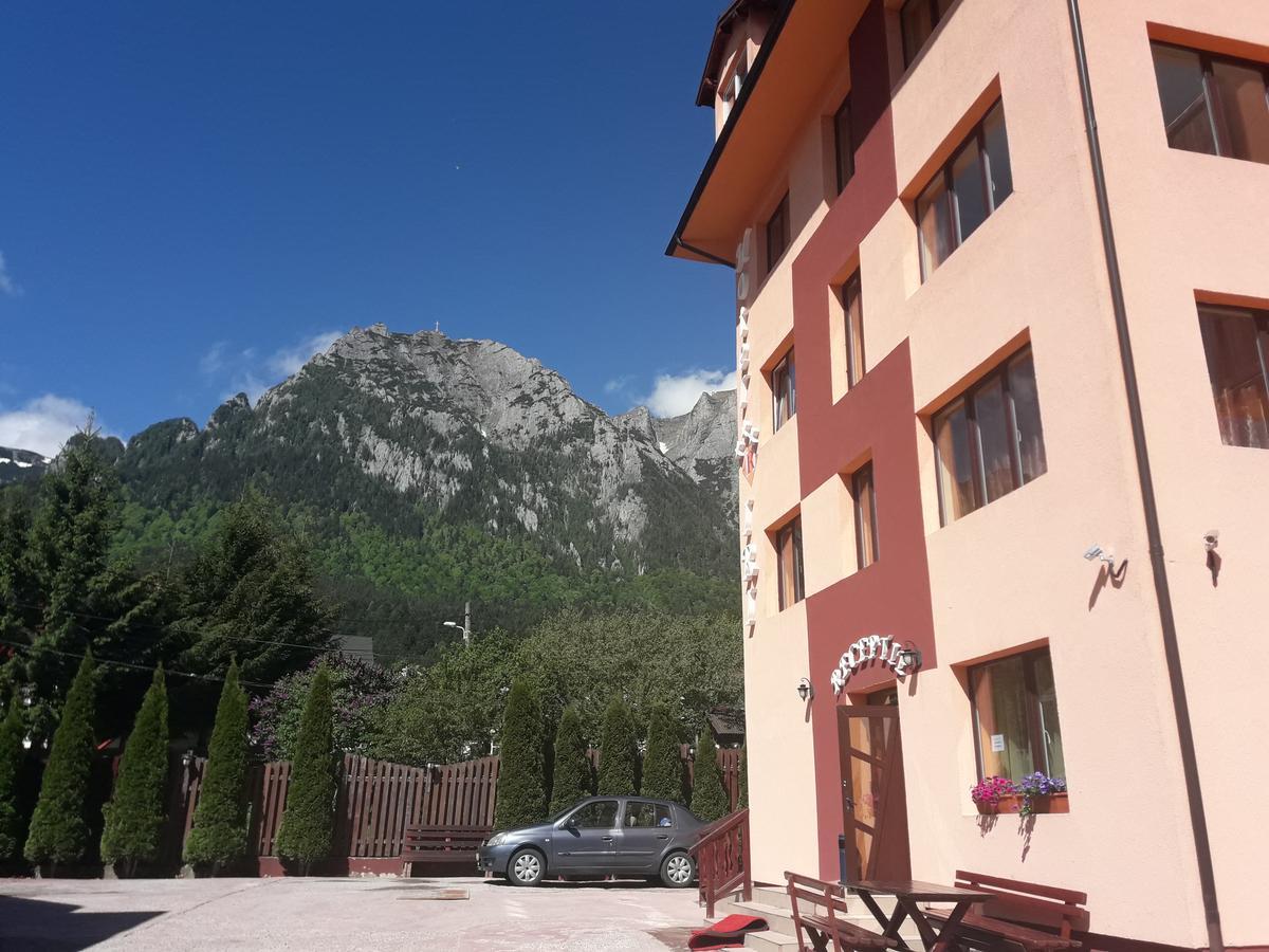 Hotel Iri Буштени Экстерьер фото